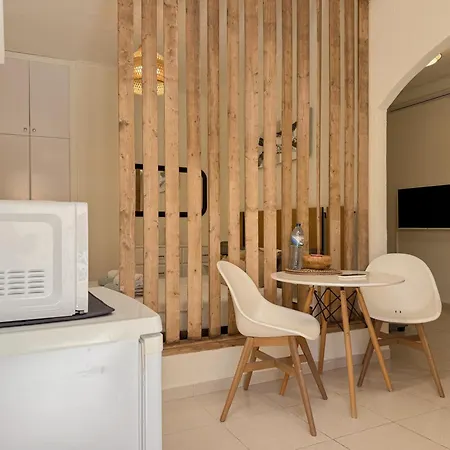 Pambnb - Cozy Beachfront With Pool