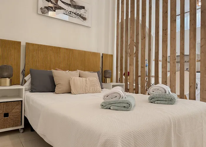 Pambnb - Cozy Beachfront With Pool Appartamento