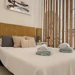 Pambnb - Cozy Beachfront With Pool Appartamento