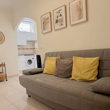 Apartamento Pambnb - Cozy Beachfront With Pool *