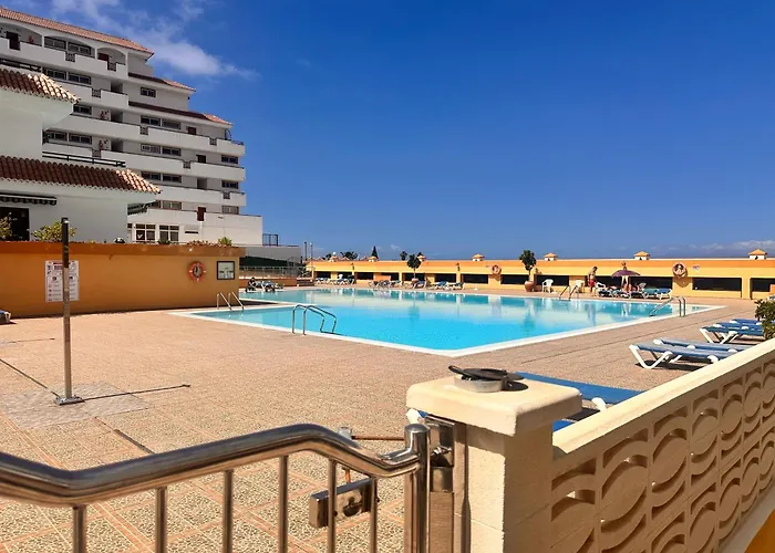 Apartamento Pambnb - Cozy Beachfront With Pool Puerto de Santiago (Tenerife)